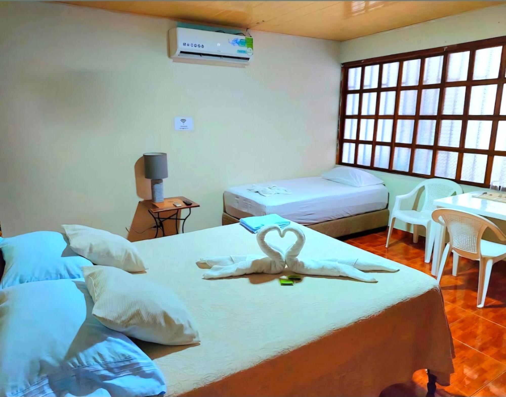 Hostel Del Pacifico Puntarenas Zewnętrze zdjęcie
